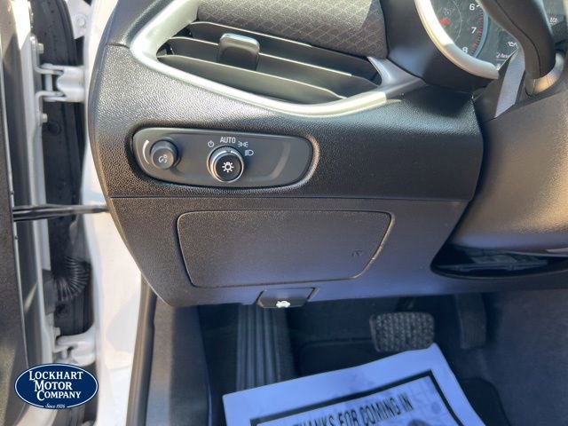 Used 2024 Chevrolet Malibu LT image 35