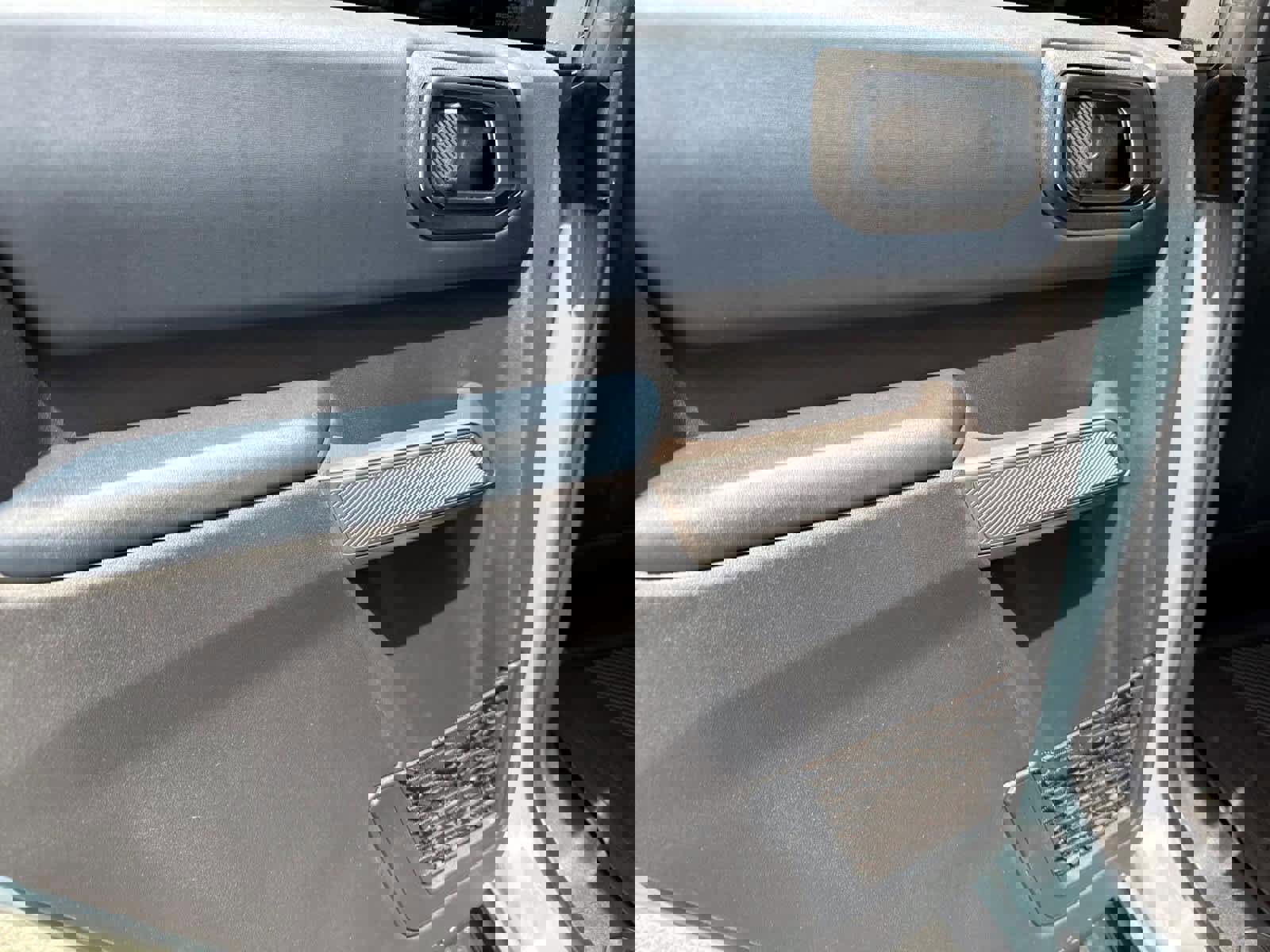 Used 2021 Ford Bronco Outer Banks image 15