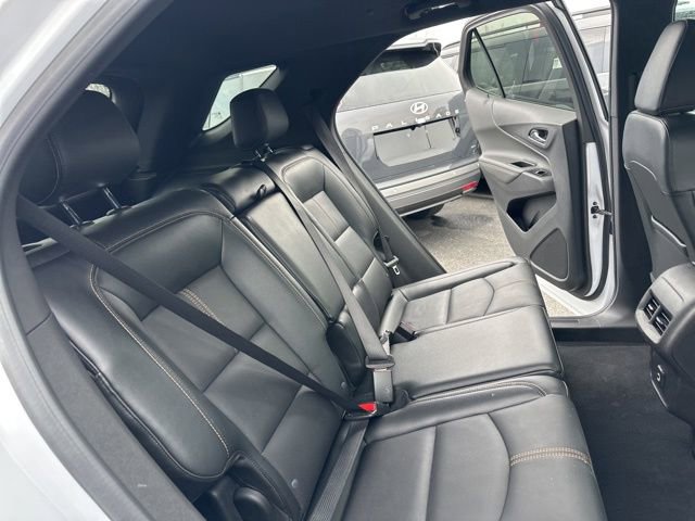 Used 2024 Chevrolet Equinox Premier w/ Redline Edition image 38