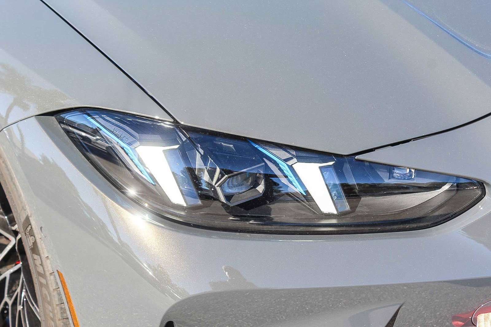 Used 2025 BMW M4 Competition w/ Executive Package image 8