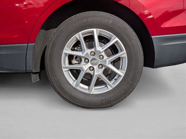 Used 2023 Chevrolet Equinox LT image 14