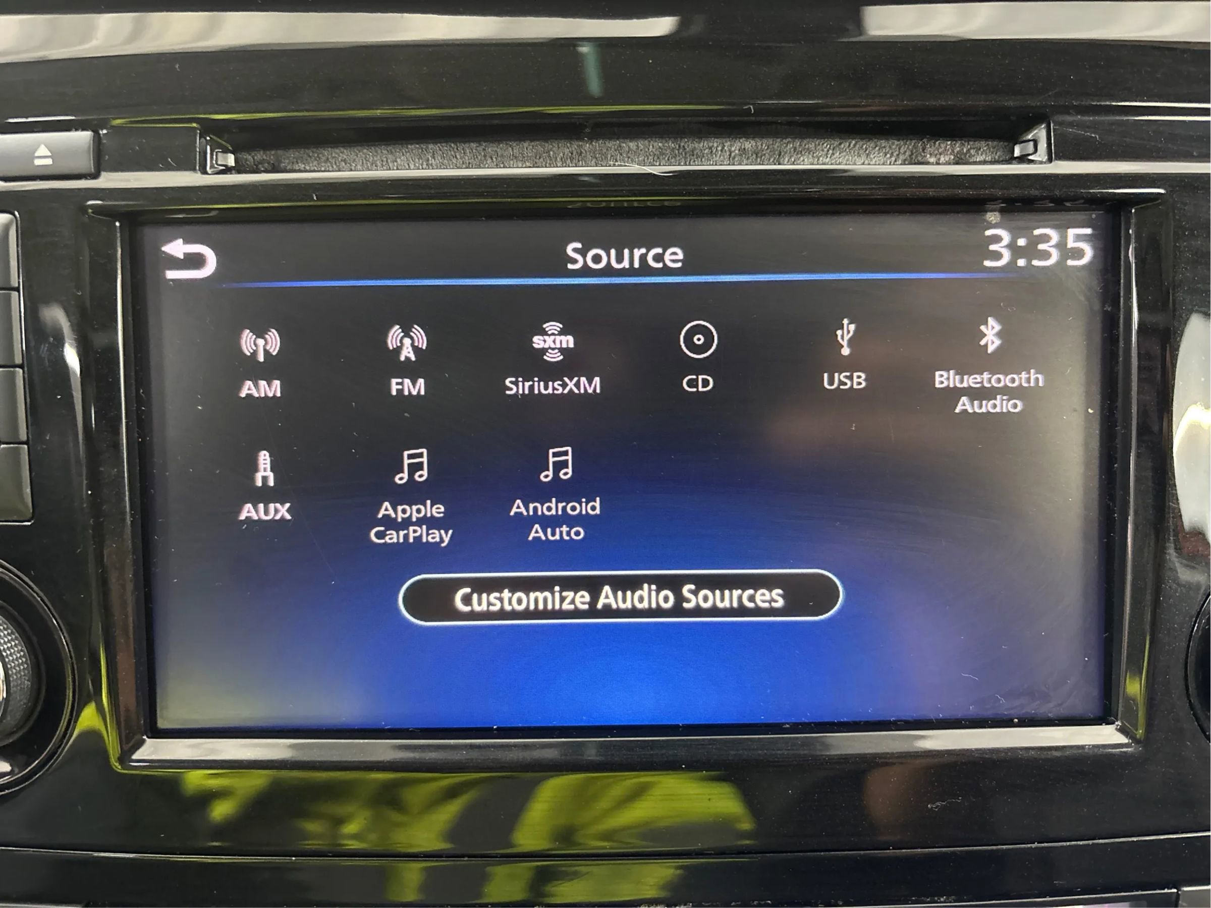 Used 2019 Nissan Rogue SL w/ Premium Package image 46