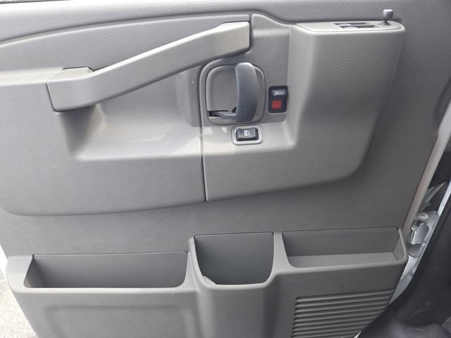 New 2025 GMC Savana 3500 Extended w/ Driver Convenience Package RWD image 25