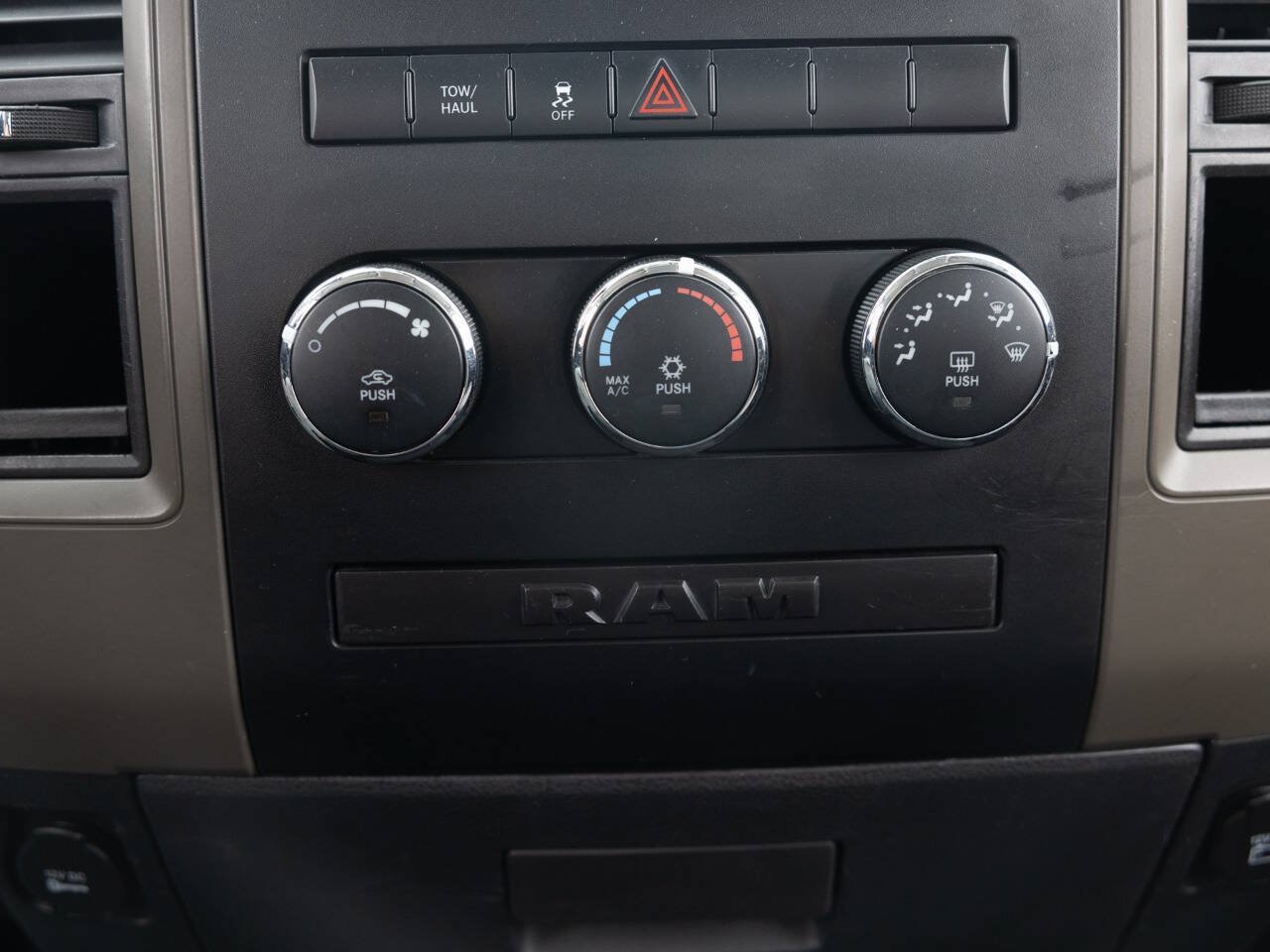 Used 2012 RAM 1500 Express RWD image 35