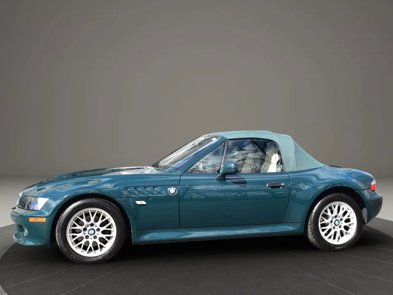 Used 1999 BMW Z3 2.8 image 9