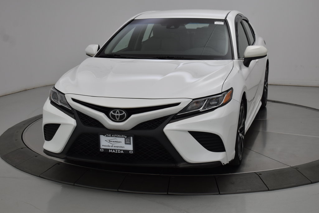Used 2018 Toyota Camry SE FWD image 15