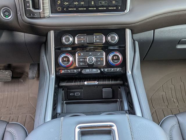 Used 2024 GMC Yukon XL Denali image 21