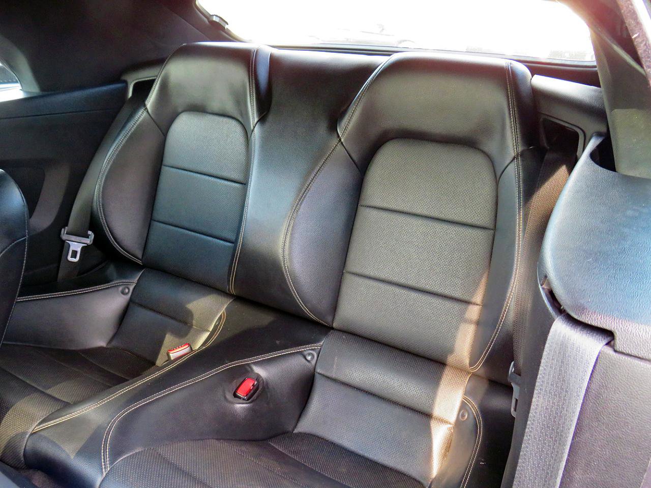 Used 2017 Ford Mustang Premium image 24