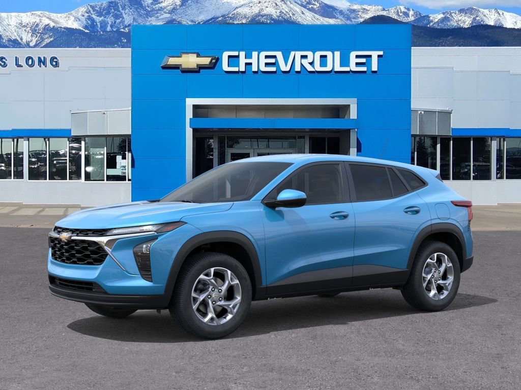 New 2026 Chevrolet Trax LS FWD image 2