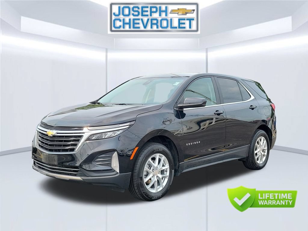 Used 2024 Chevrolet Equinox LT AWD/4WD image 2