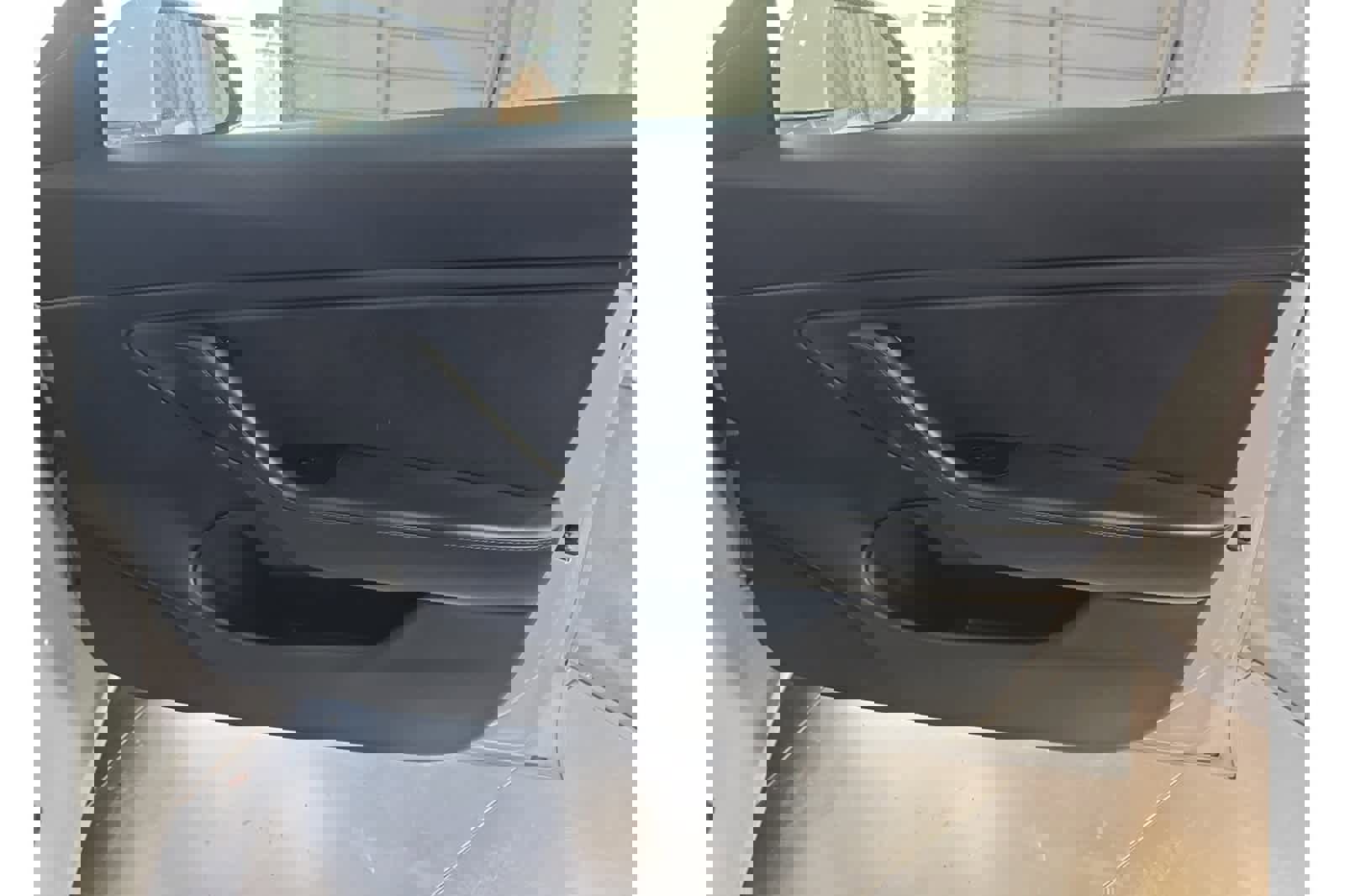 Used 2019 Tesla Model 3 Standard Range image 17