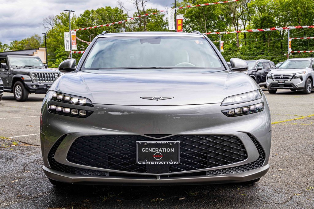 Used 2024 Genesis GV60 RWD image 2