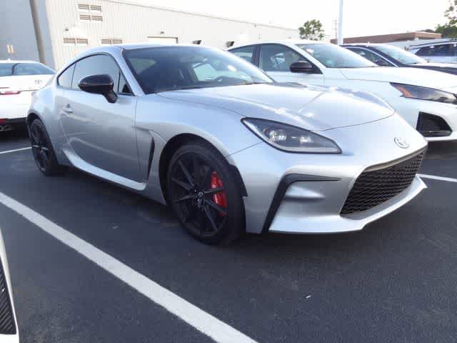 Used 2025 Toyota GR86 Premium w/ Performance Package RWD image 4