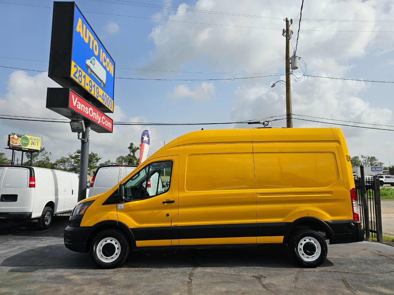 Used 2020 Ford Transit 250 250 3dr LWB High Roof Cargo Va w/ Load Area Protection Package image 4