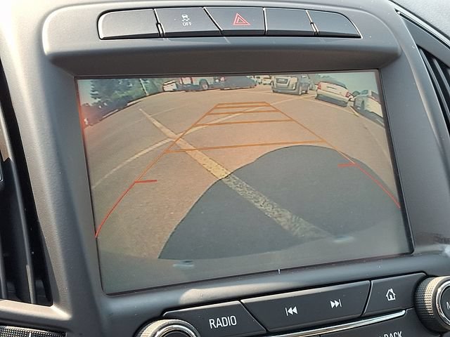 Used 2017 Buick Regal Sport Touring FWD image 14