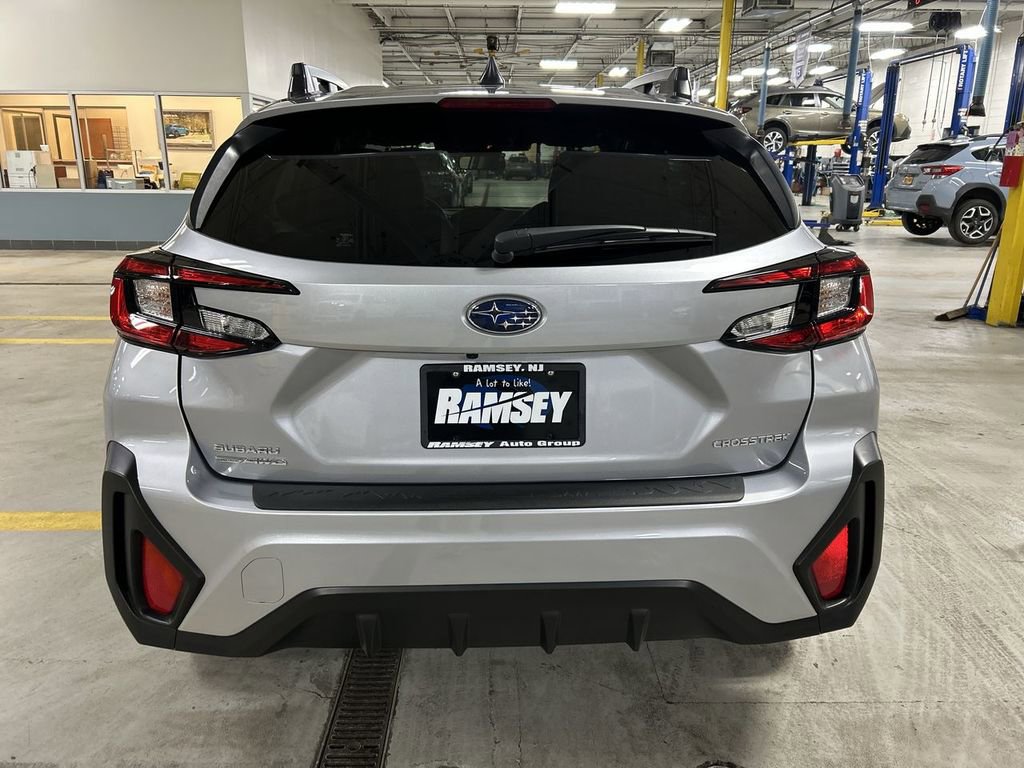Certified 2025 Subaru Crosstrek 2.0i Premium image 25