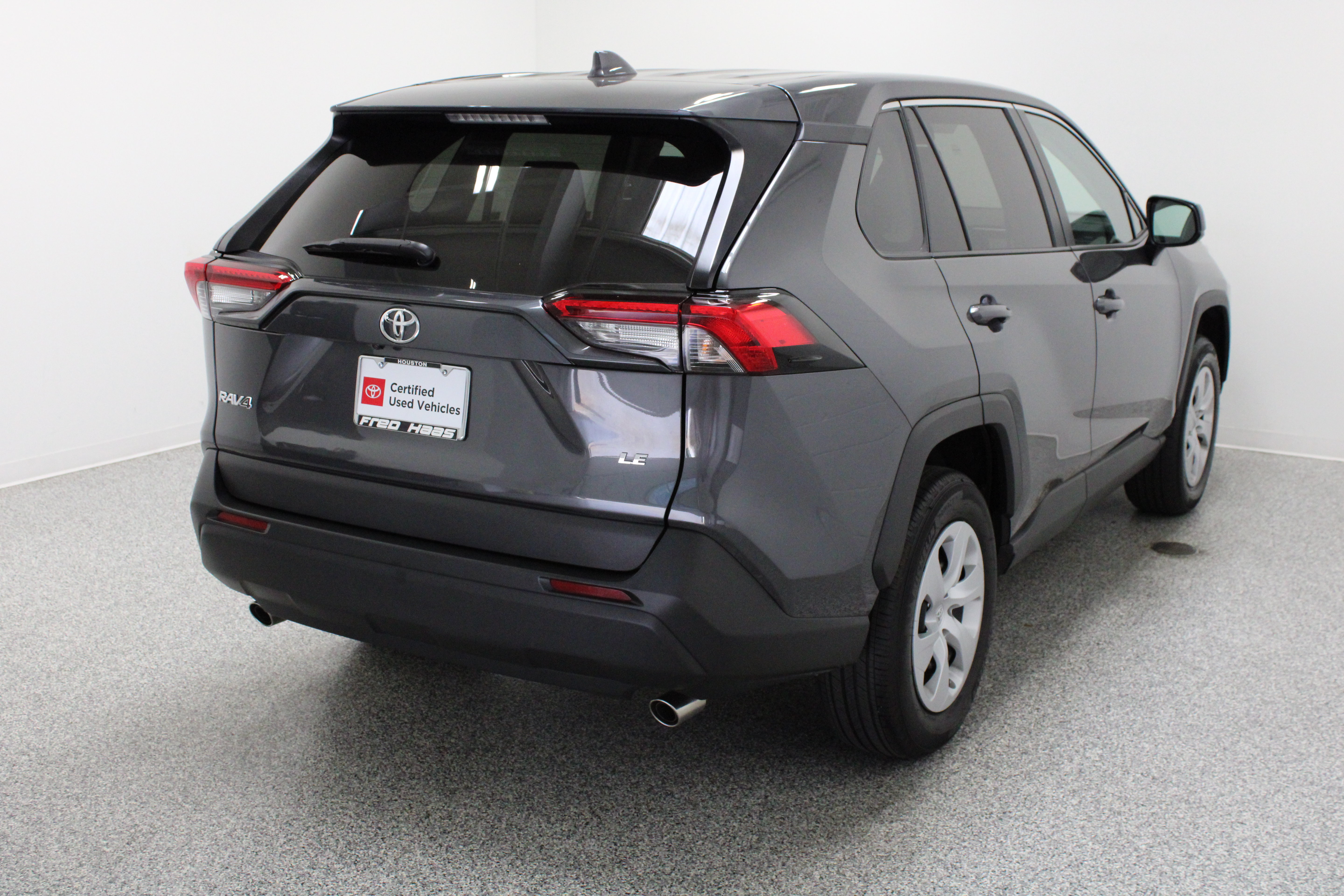 Certified 2024 Toyota RAV4 LE FWD image 7