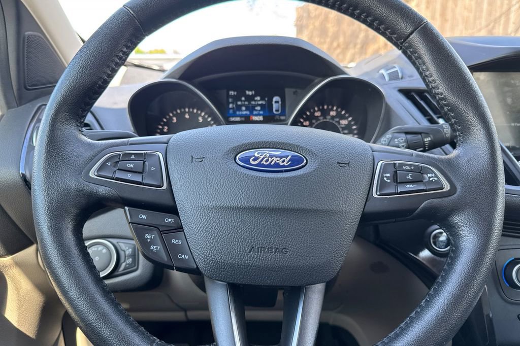 Used 2019 Ford Escape Titanium AWD/4WD image 24