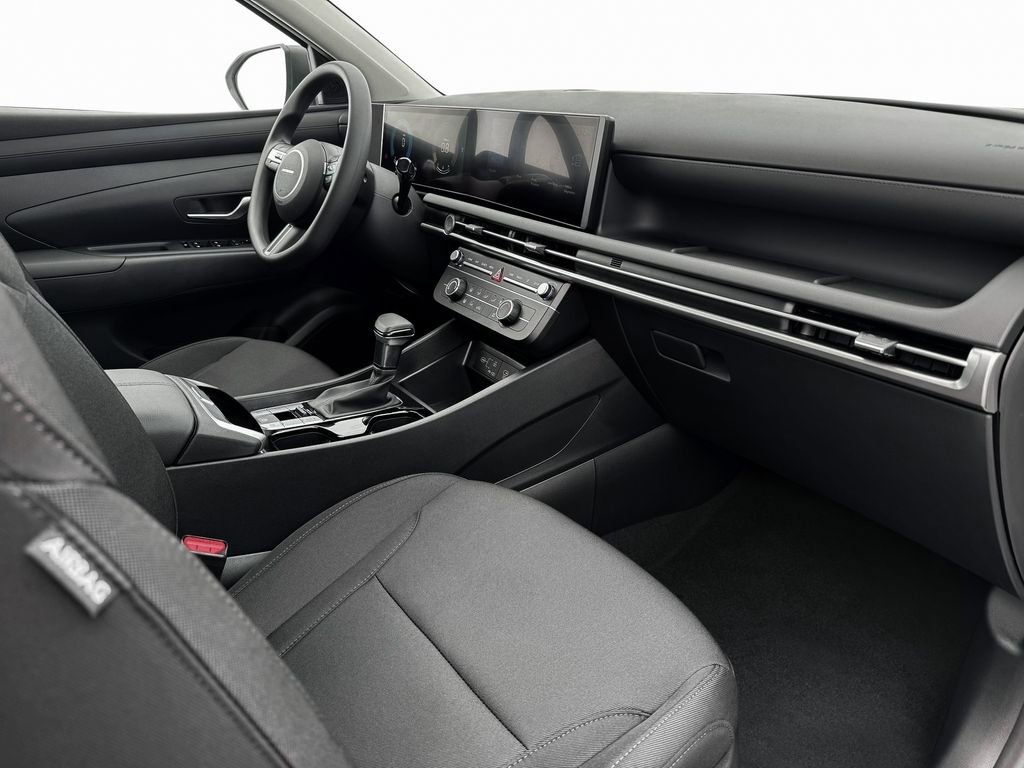 Certified 2025 Hyundai Tucson SE FWD image 22