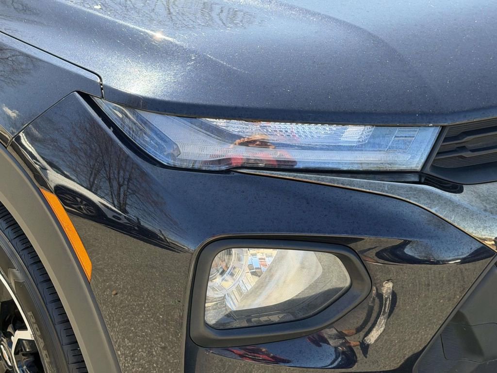 Used 2021 Chevrolet TrailBlazer ACTIV w/ Sun and Liftgate Package AWD/4WD image 9