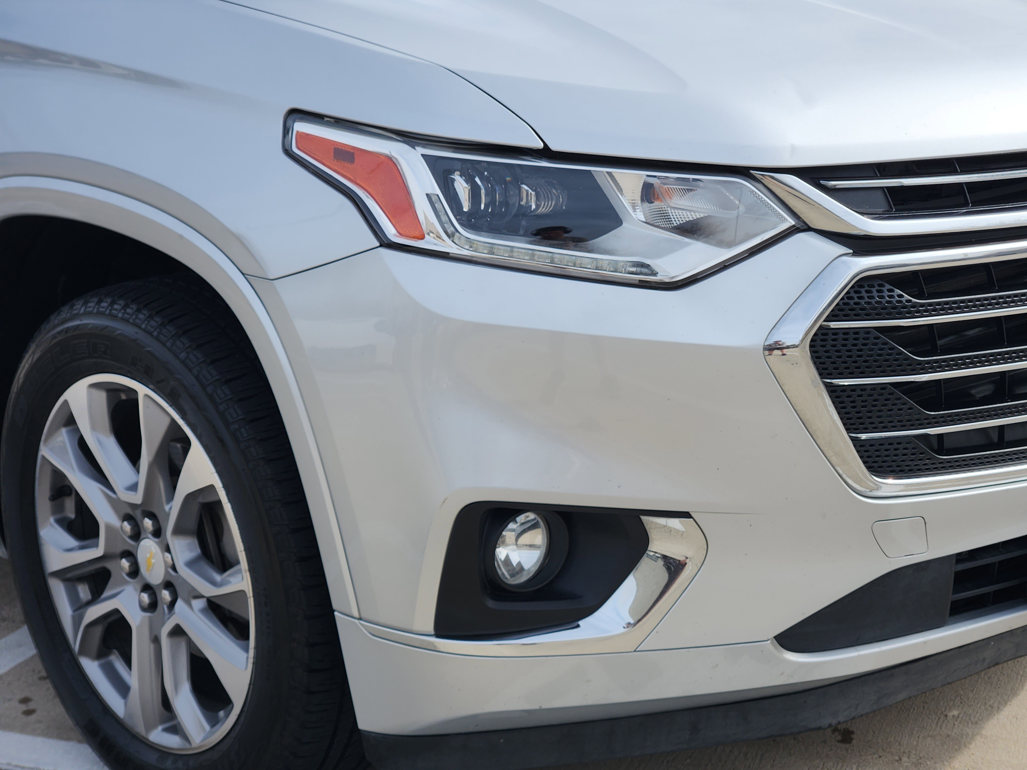 Used 2019 Chevrolet Traverse Premier w/ Driver Confidence II Package image 5