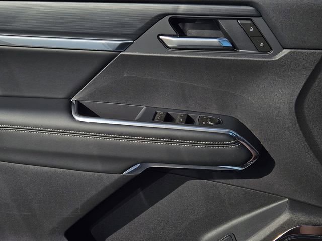 New 2026 GMC Acadia Elevation w/ Black Edition FWD image 17