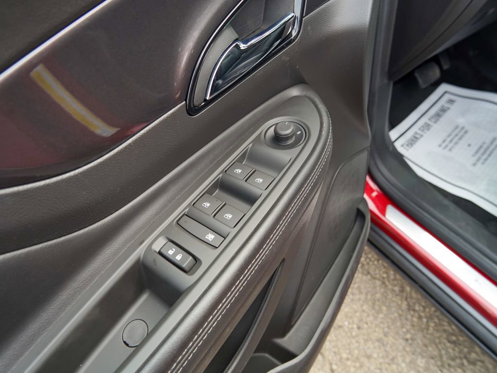 Used 2019 Buick Encore Essence image 17