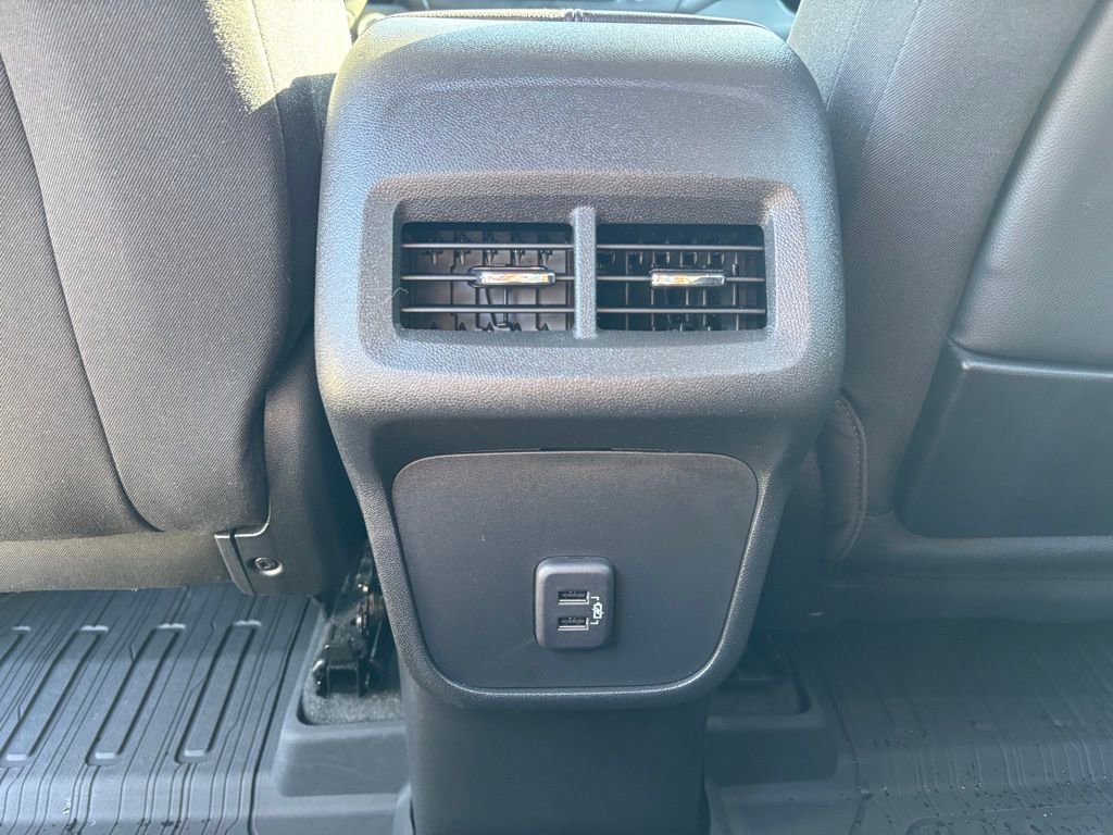Used 2023 GMC Terrain SLE w/ Driver Convenience Package AWD/4WD image 24