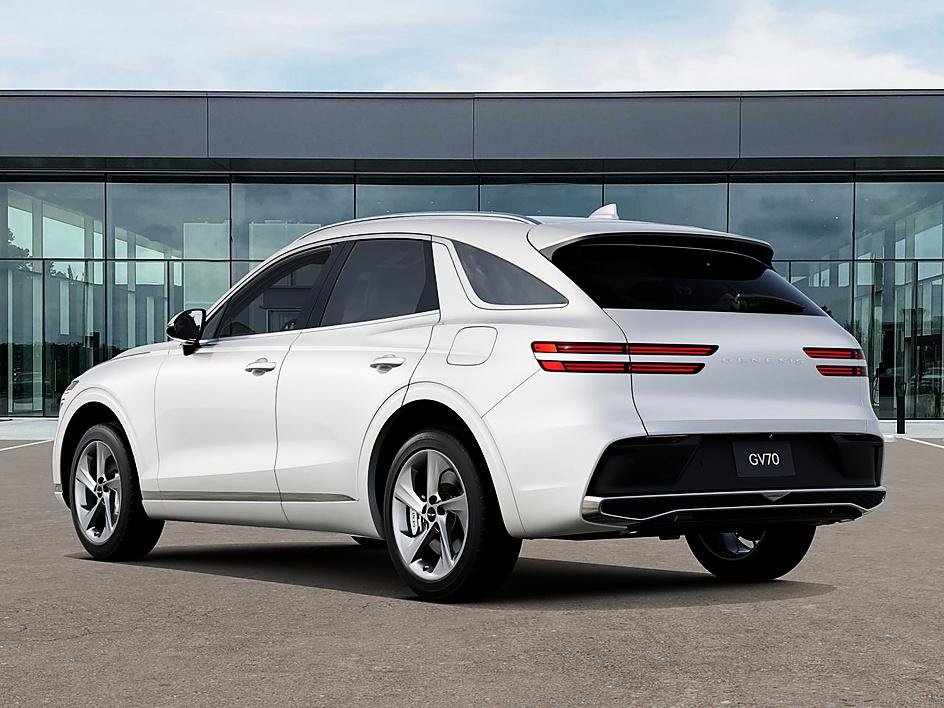 New 2027 Genesis GV70 2.5T AWD/4WD image 5