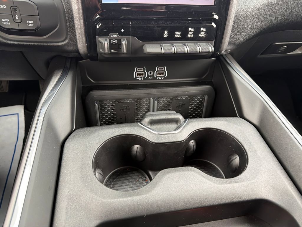 New 2026 RAM 2500 Laramie w/ Sport Appearance Package image 17