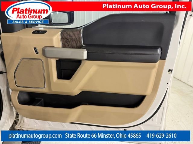 Used 2017 Ford F250 Lariat w/ Lariat Value Package image 40