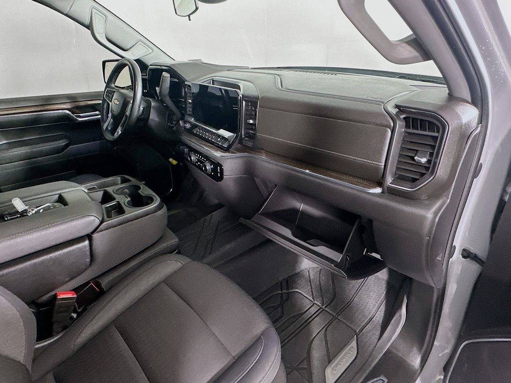 Used 2024 Chevrolet Silverado 1500 LT w/ Max Trailering Package image 31