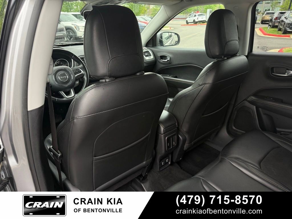Used 2018 Jeep Compass Latitude w/ Popular Equipment Group image 27