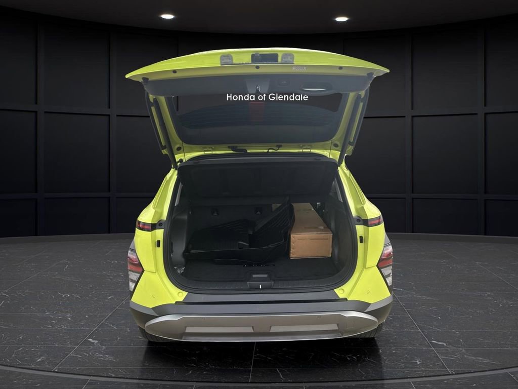 Used 2024 Hyundai Kona Limited image 16