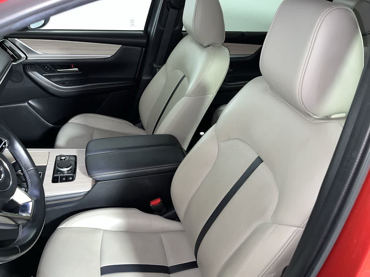 Used 2024 MAZDA CX-90 Plug-In Hybrid w/ Premium Pkg AWD/4WD image 15