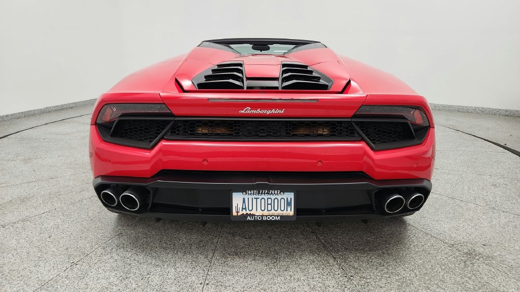 Used 2017 Lamborghini Huracan LP 580-2 RWD image 17
