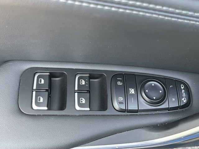 Used 2019 Kia Stinger GT2 RWD image 19