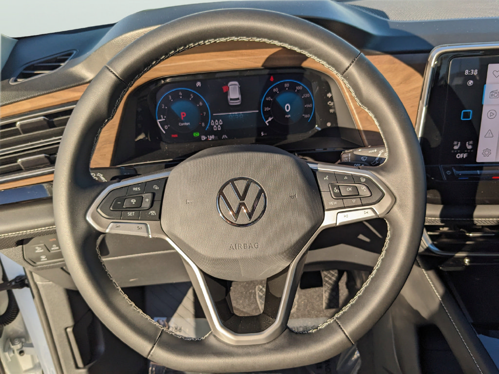 New 2026 Volkswagen Atlas SE FWD image 25