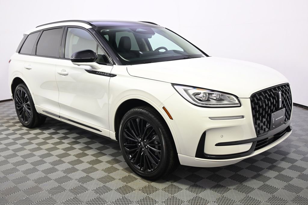 New 2026 Lincoln Corsair Reserve w/ Jet Appearance Package image 8