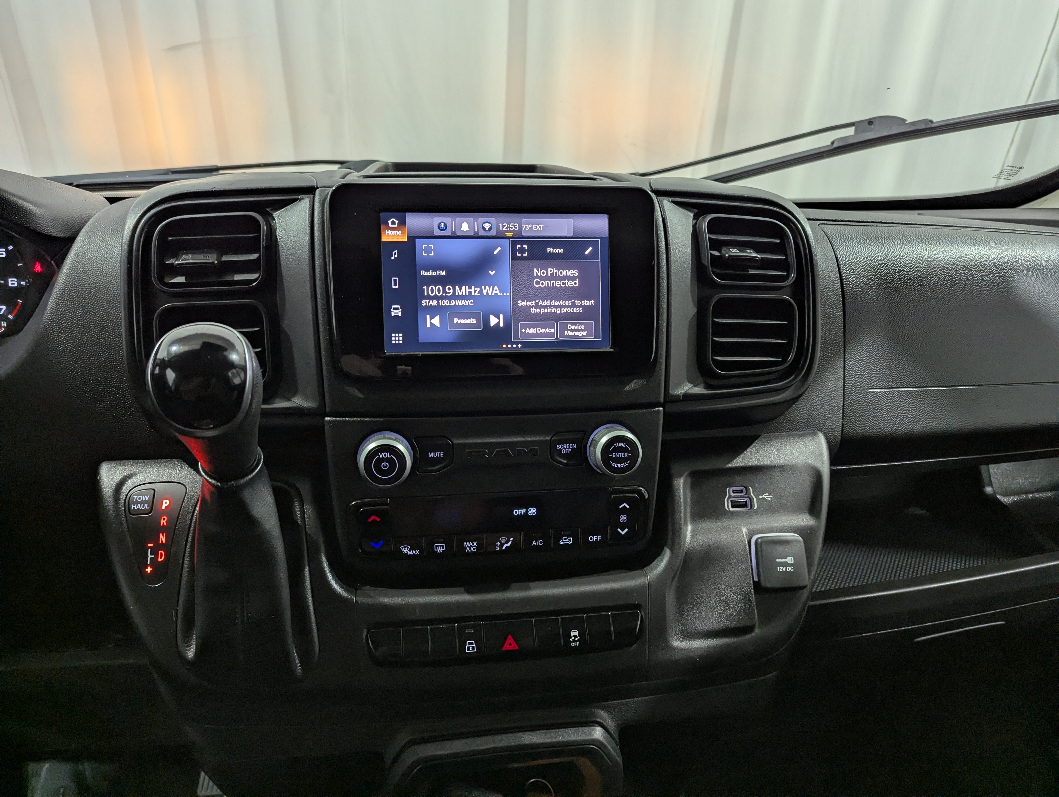 Used 2024 RAM ProMaster 2500 w/ Convenience Group FWD image 20