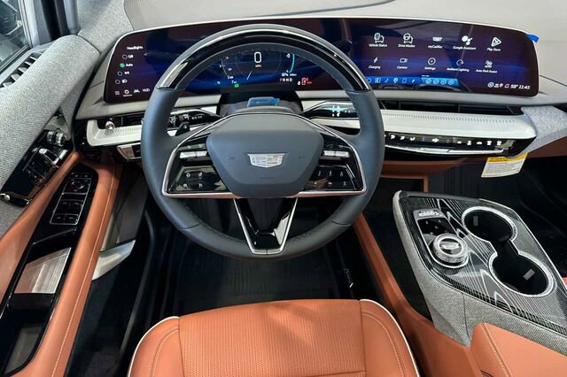 New 2026 Cadillac Optiq Sport 2 image 14