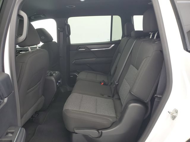 Used 2025 GMC Acadia Elevation FWD image 15