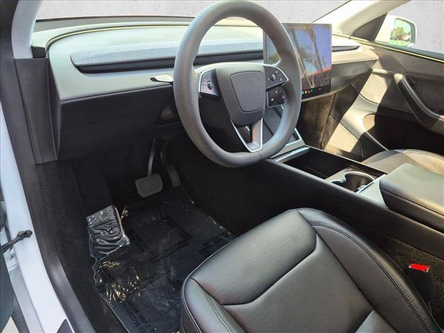 Used 2026 Tesla Model Y Long Range AWD/4WD image 10