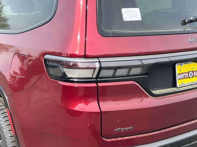 New 2026 Jeep Grand Wagoneer 4WD image 7