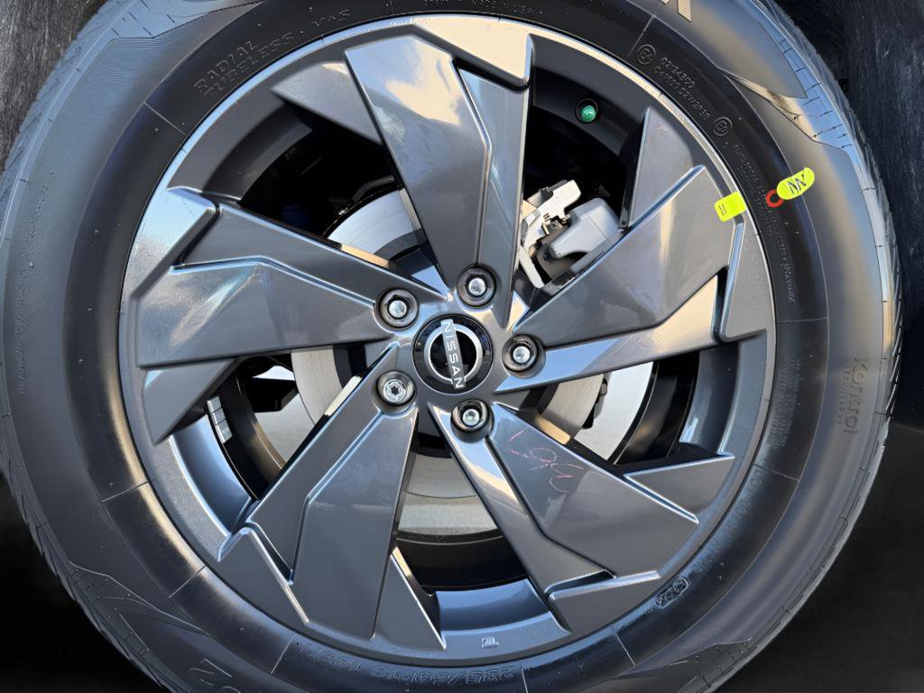 New 2026 Nissan Rogue SV image 30