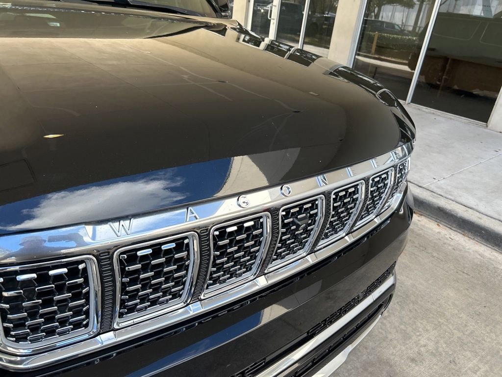 Used 2024 Jeep Grand Wagoneer L 4WD image 13