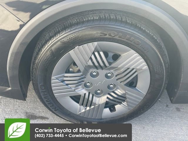 Used 2025 Kia K4 LX image 7