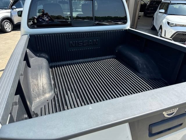 Used 2019 Nissan Frontier SV RWD image 12