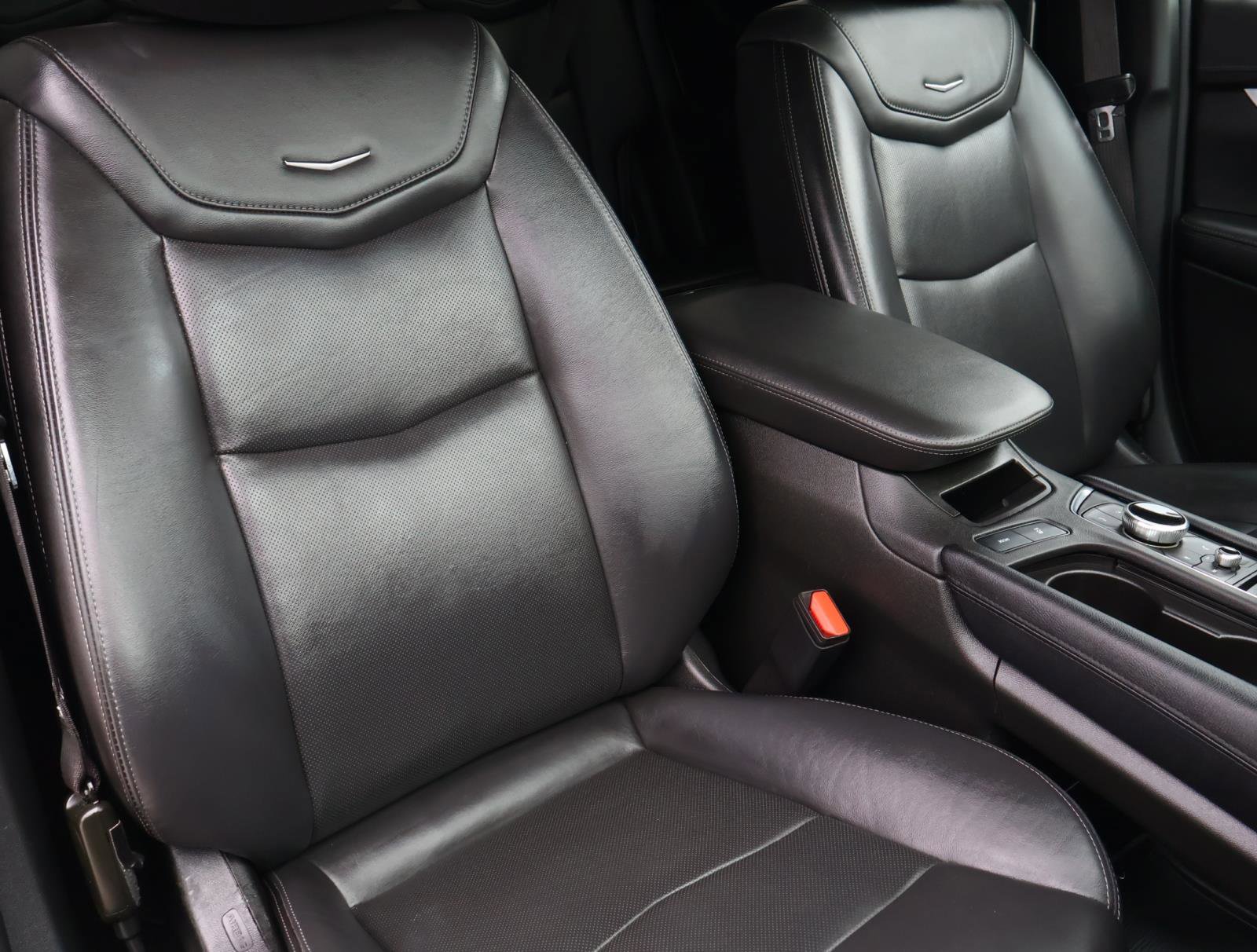 Certified 2024 Cadillac XT5 Premium Luxury image 23