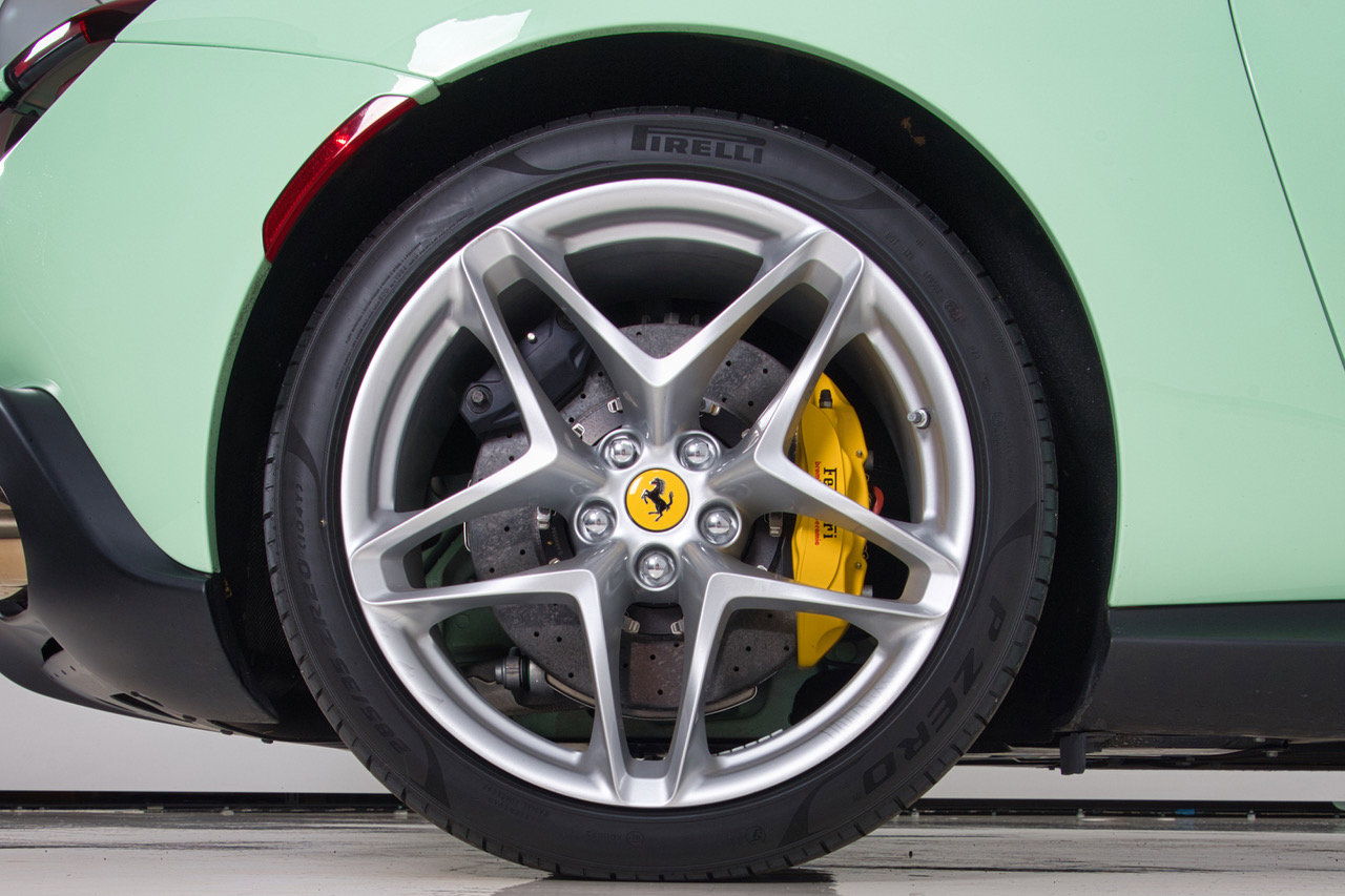 Certified 2025 Ferrari Roma Spider image 21